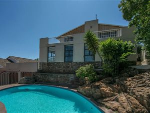 4 Bedroom House in Discovery