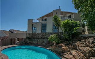 4 Bedroom House in Discovery