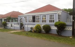 3 Bedroom House in Rossburgh