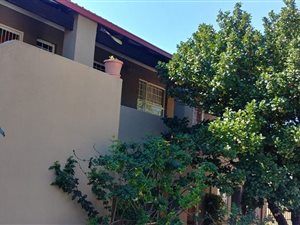 2 Bed Apartment in Safari Gardens