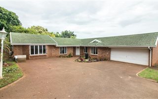 3 Bedroom House in Forest Hills