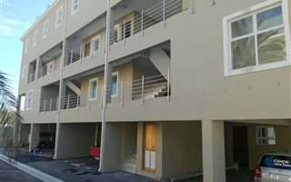 2 Bedroom Apartment in Durbanville Central