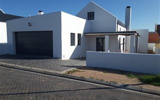 2 Bedroom House in Laguna Sands