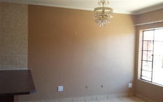 2 Bedroom Townhouse in Lydenburg