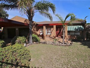 4 Bed House in Welgelegen