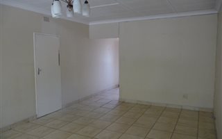 2 Bedroom Apartment in Benoni South
