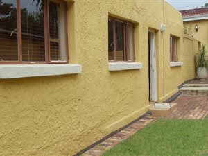 1 Bedroom Garden Cottage in Ferndale