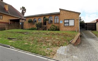 4 Bedroom House in Ruwari