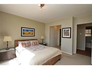 2 Bed Townhouse in Bryanston