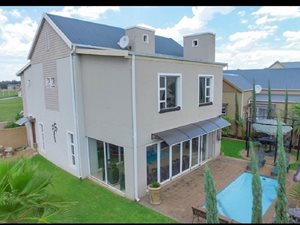 4 Bed House in Vanderbijlpark Central