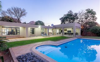 5 Bedroom House in Murrayfield