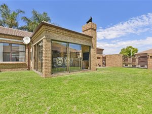 3 Bed Cluster in North Riding