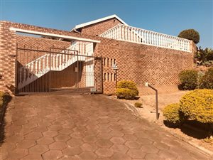 4 Bed House in Allandale
