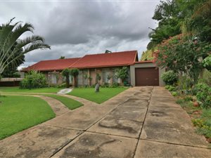 4 Bed House in Onverwacht