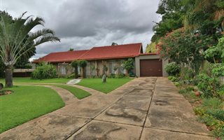 4 Bedroom House in Onverwacht