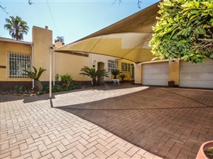 3 Bed House in Florida Park