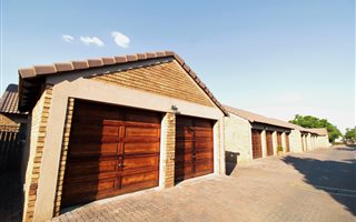 2 Bedroom Townhouse in Monavoni