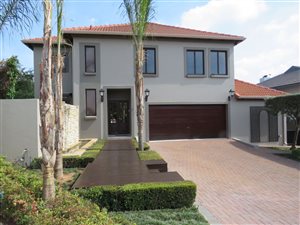4 Bed House in Leeuwenhof Estate
