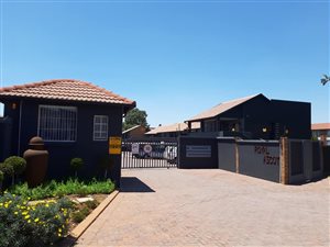 2 Bed Townhouse in Ravenswood