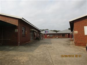 771 m² Industrial space in Richem
