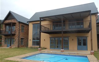 5 Bedroom House in Bothas Hill