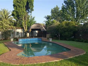 3 Bed House in Sherwood Gardens