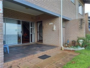3 Bed Apartment in Umtentweni