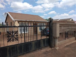 2 Bed House in Rosslyn