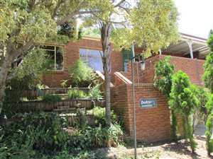 3 Bed Townhouse in Elandsrand