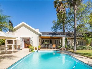 5 Bed House in Helena Heights