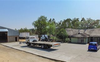 2000 m² Commercial space in Glen Austin AH