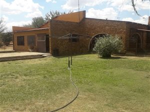 3 Bed House in Rosashof