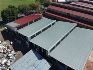 1797 m² Industrial space in New Era