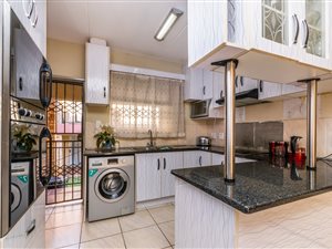3 Bed House in Grobler Park
