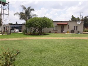 1620 m² Farm in Middelvlei