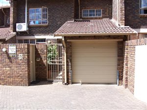 3 Bed Townhouse in Monument Park