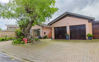 4 Bedroom House in Monte Vista