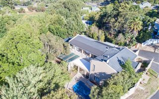 4 Bedroom House in Helderberg Estate