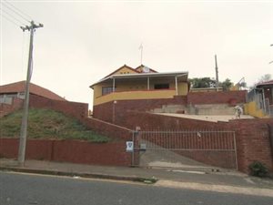 3 Bed House in Woodlands
