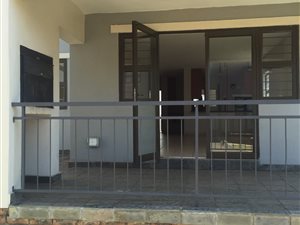 3 Bed Flat in Lydenburg