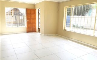 1 Bedroom Apartment in Mayberry Park