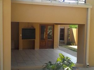 4 Bedroom House in Nellmapius