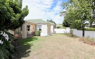 3 Bedroom House in Bizweni