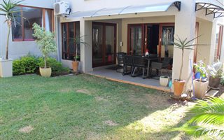 3 Bedroom House in Cedar Lakes