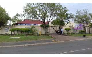 3 Bedroom House in Greenbury