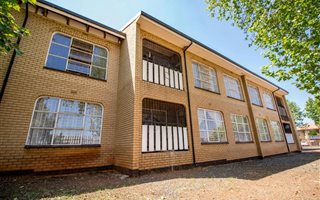 47 Bedroom Apartment in Lenasia South
