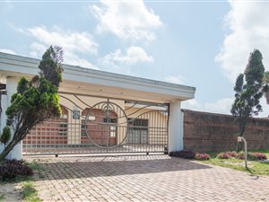 4 Bed House in Birdswood