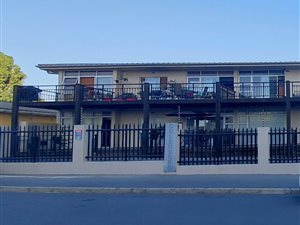 1 Bed Apartment in Strand South