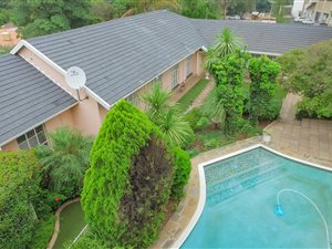 4 Bed House in Dowerglen
