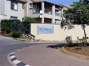 2 Bed Apartment in Leeuwenhof Estate